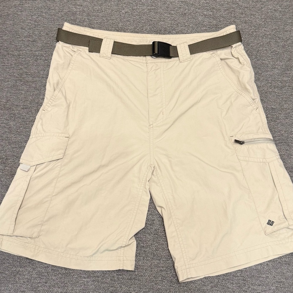 Columbia men’s hiking Cargo Shorts